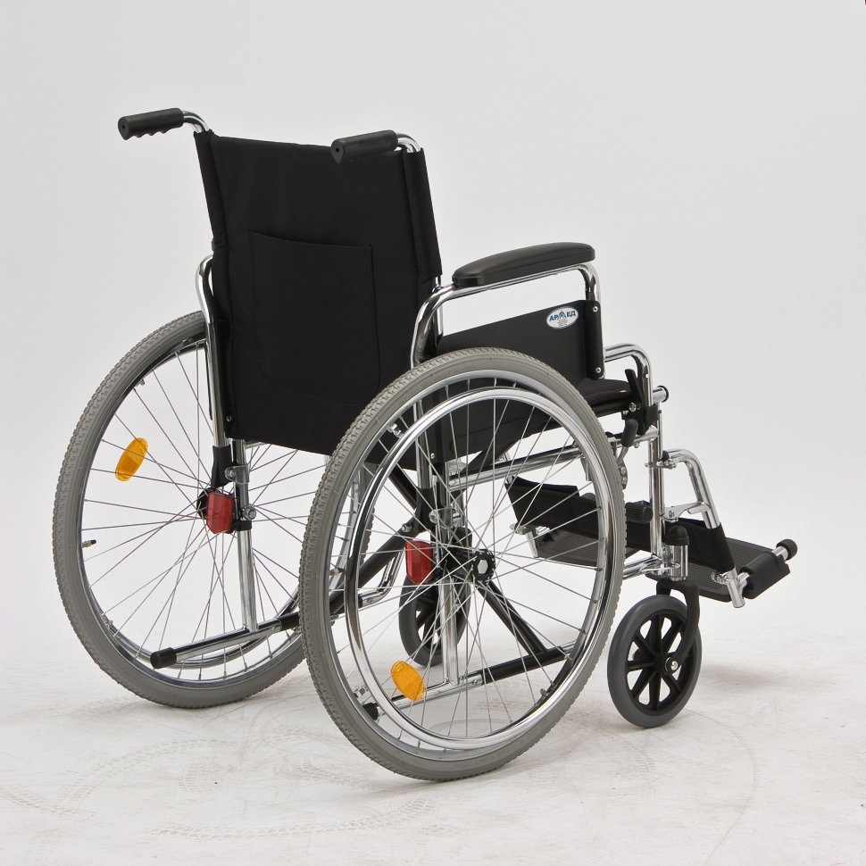 Правительство выбрало 4 единственных поставщиков инвалидных колясок